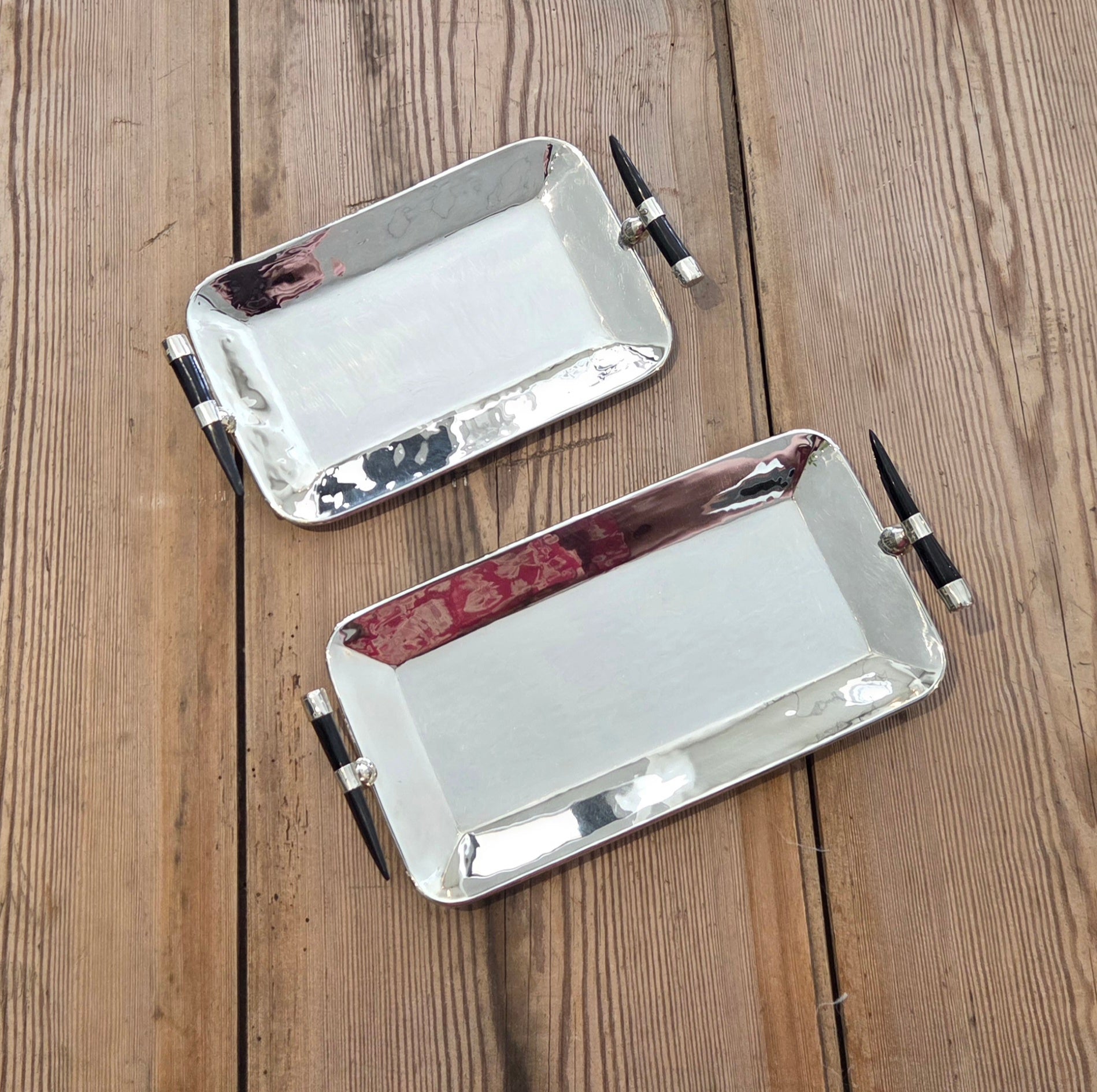 Cerro Rectangular Tray <br> Alpaca Metal & Goat Horn