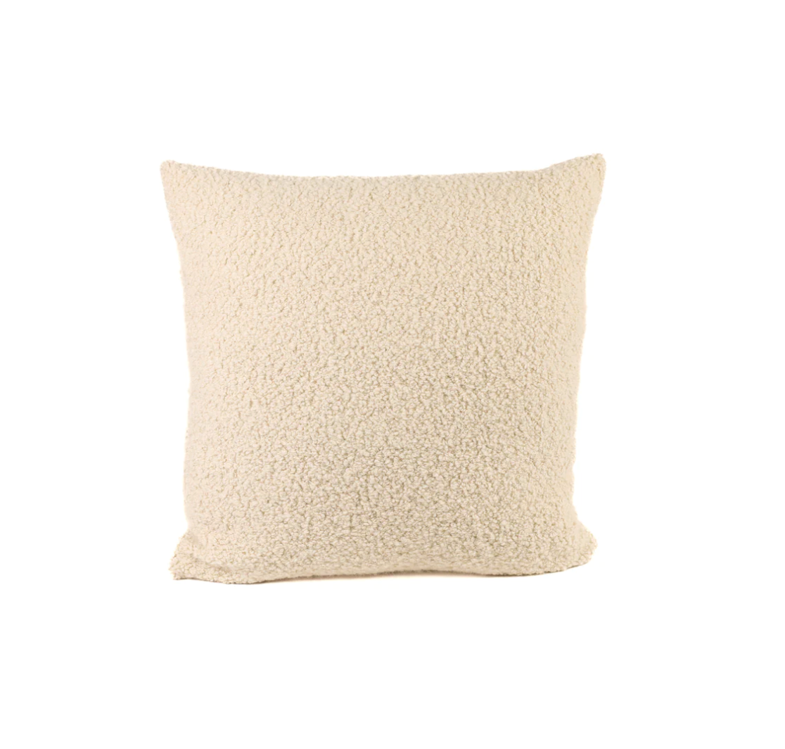 Kurlisuri Pillow in White