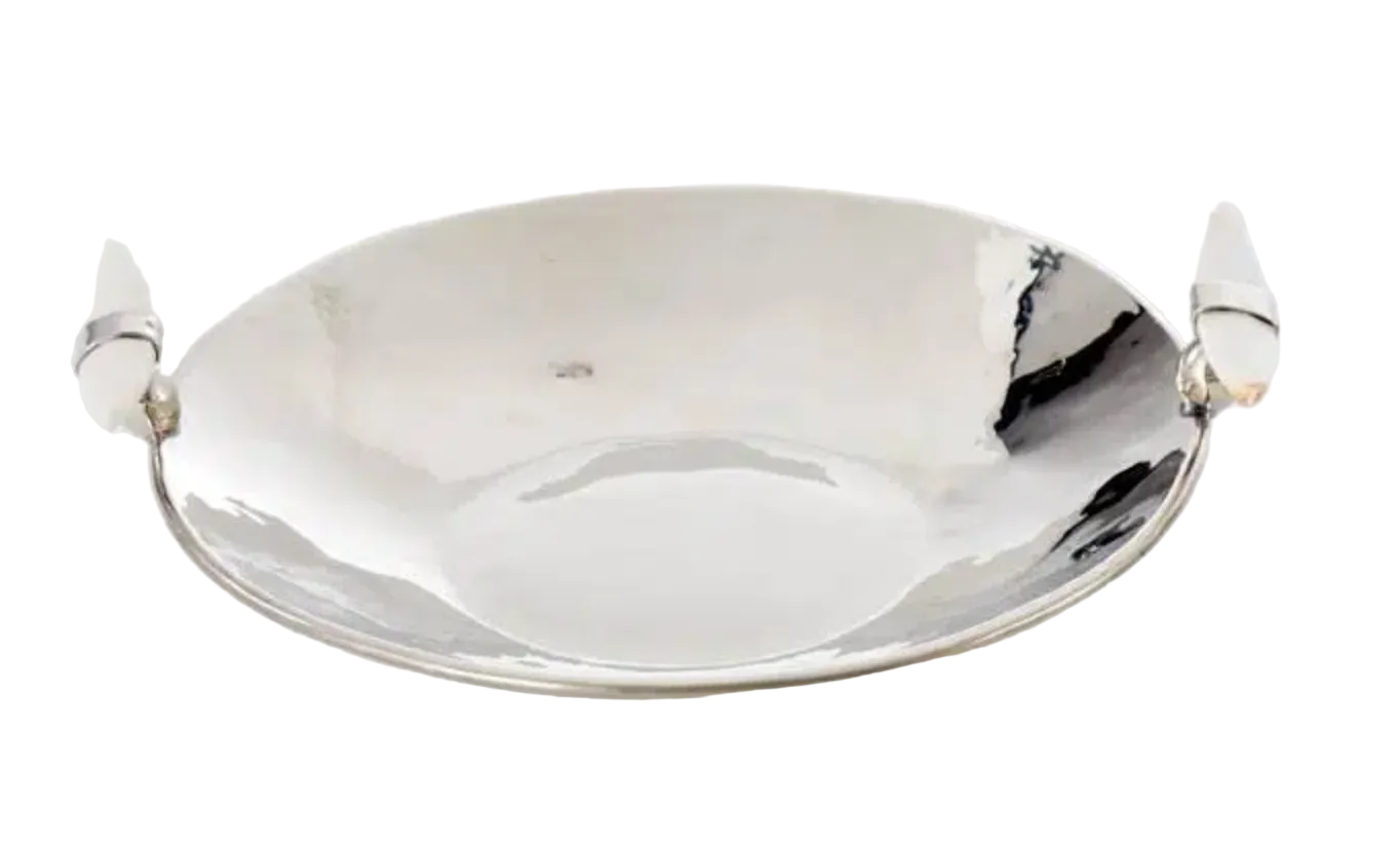 Cerro Round Tray <br> Alpaca Metal & Bone