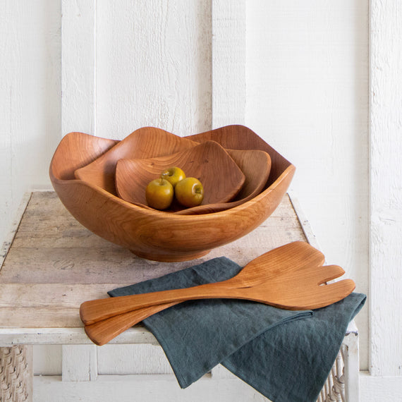 Andrew Pearce <br> Cherry Echo Bowls