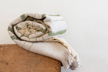Nate Throw <br> Natural & Green