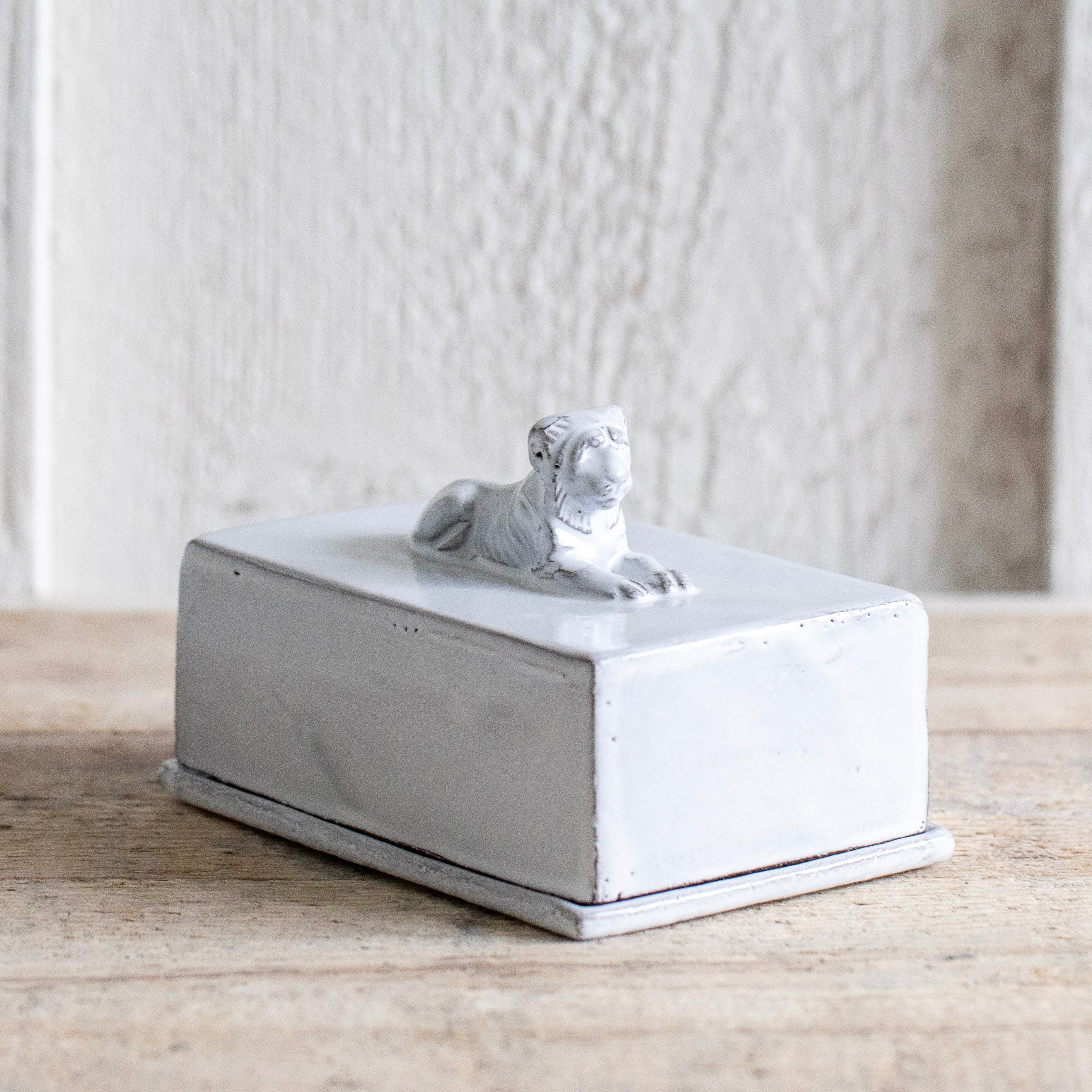 Astier de Villatte , Lion Butter Dish