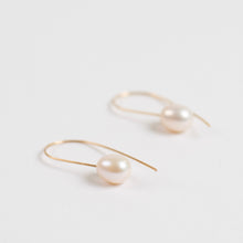 Rosanne Pugliese <br>Small Oval Freshwater Pearls
