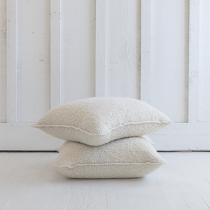 Kurlisuri Pillow<br>Cream