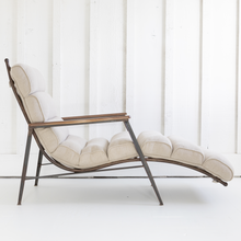Albright Chaise